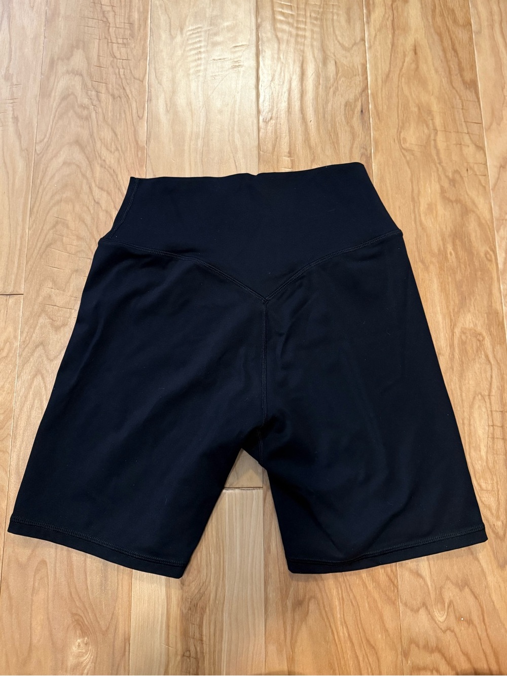 Kamo fitness 6” shorts - Picture 2 of 3